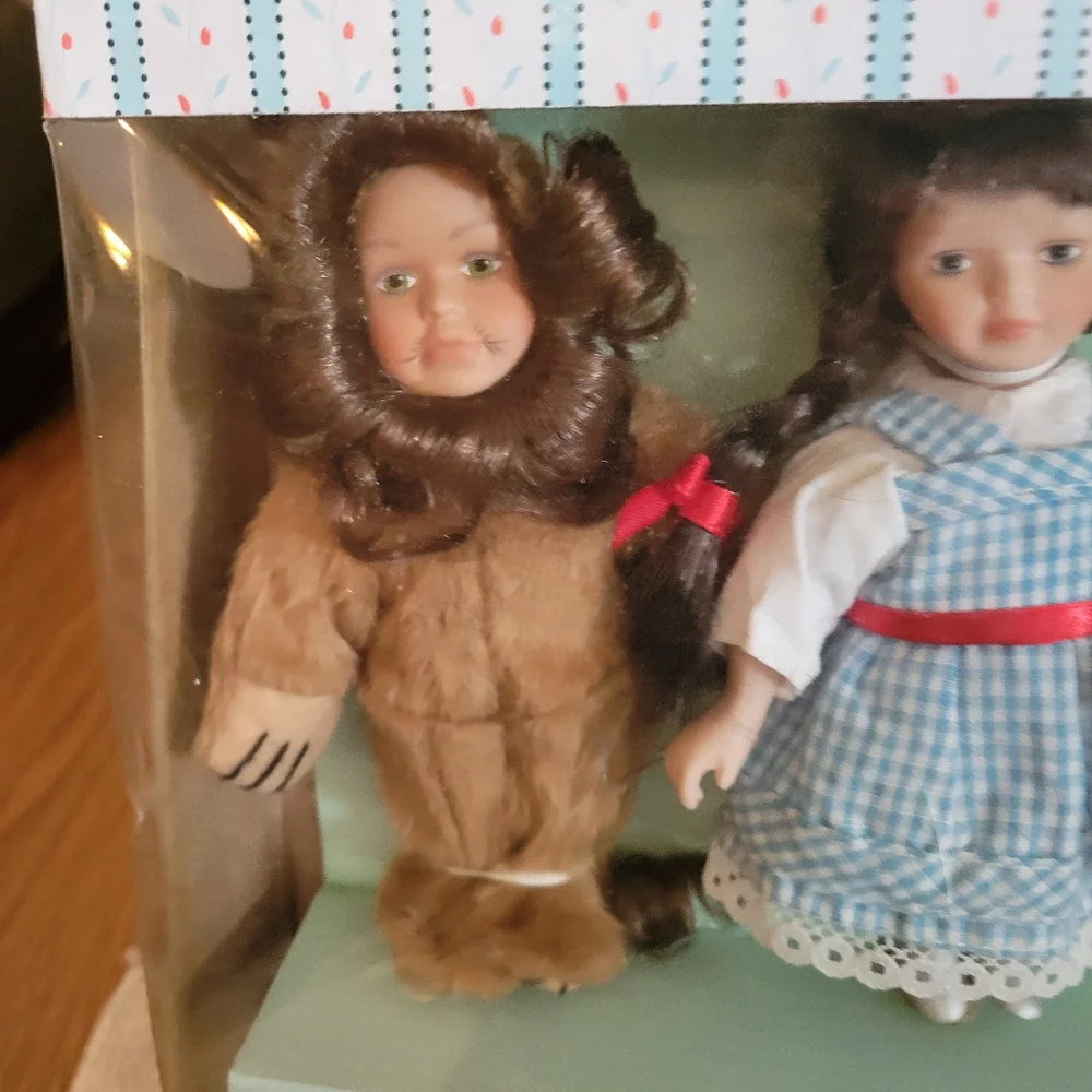 Set of 6 porcelain doll ornaments - Picture 3 of 7
